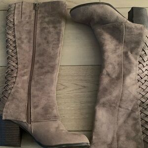Women’s boots